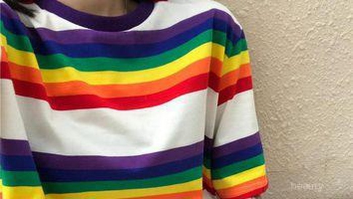 [FORUM] Baju garis horizontal bikin tubuh terlihat lebih berisi?