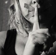 Gak Perlu Takut, Lakukan 6 Cara Ini Agar Temanmu Berhenti Membully!