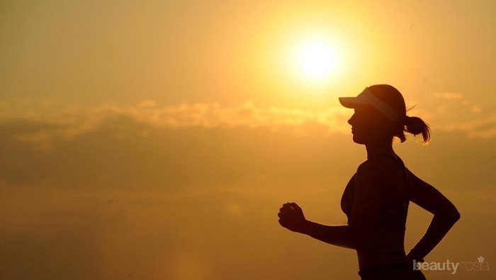 Dear Ladies, Ini Bahaya Jika Kamu Olahraga Malam Sebelum Tidur