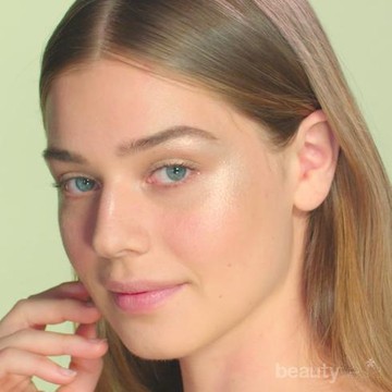 Beauty Tips: Cara Mengaplikasikan Highlighter yang Tepat untuk Sehari-hari
