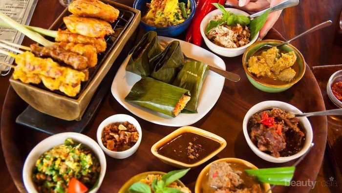 Hobi Kulineran? Yuk Cicipi Lima Kuliner Menarik di Sekitar Kota Bandung Ini