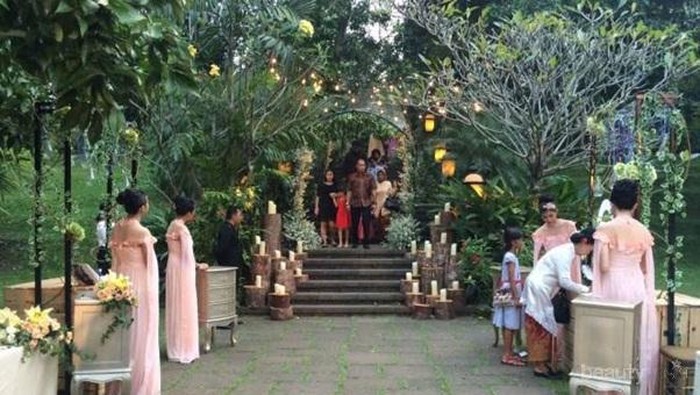 5 Hidangan ini Selalu Laris Manis di Acara Pernikahan