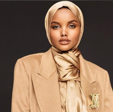 img-title 5 Model Berhijab yang Paling Bersinar di Industri Fashion Saat Ini
