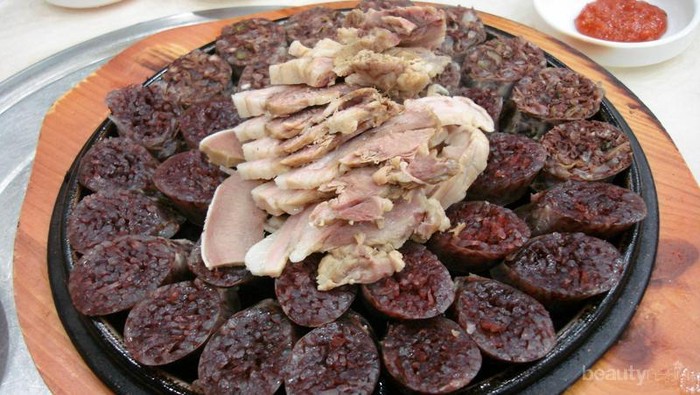 [FORUM] Denger-denger di beberapa kota masih ada yang jual olahan darah binatang. Sebenernya halal atau tidak sih dear?