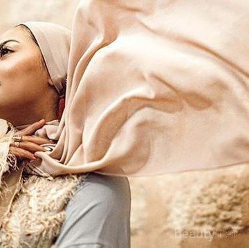 img-title Contek Gaya Hijab Pashmina dan Segiempat Rachel Vennya Liburan di Turki