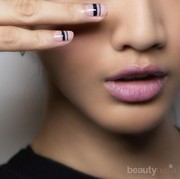 Tak Perlu Oplas, Ada 5 Cara Menipiskan Bibir dengan Makeup