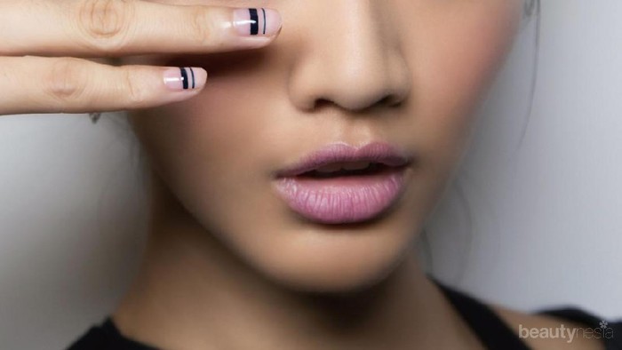 Tak Perlu Oplas, Ada 5 Cara Menipiskan Bibir dengan Makeup