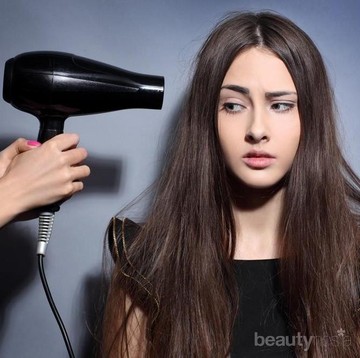Biar Rambut Gak Rusak, Ini 4 Tips Mengeringkan Rambut yang Aman dan Sehat