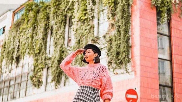 Stylish Banget! Contek yuk Setelan Rok ala Influencer yang Kekinian Banget