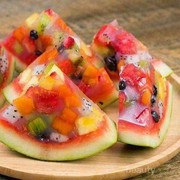 Puding Buah Semangka, Sajian yang Menyegarkan di Sore Hari