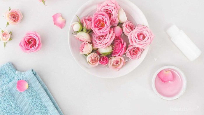 5 Rekomendasi Toner dengan Kandungan Air Mawar yang Melembapkan