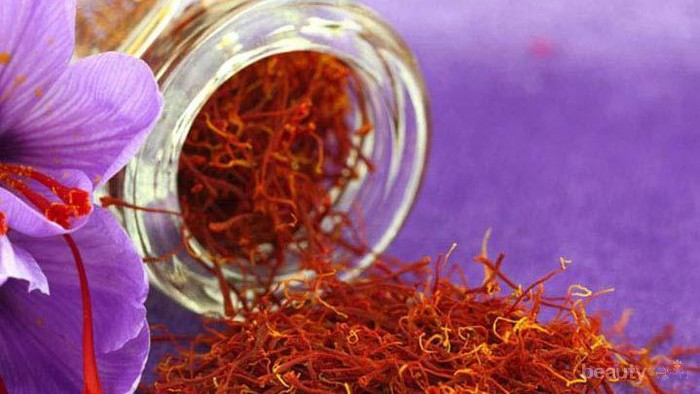 Rahasia Kecantikan Para Wanita India Kuno Ternyata Ada di 5 Ramuan Ini!