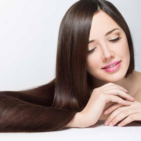 Mau Punya Rambut Lurus Permanen dengan Cara Aman? Yuk, Coba Lakukan Langkah-langkah Ini