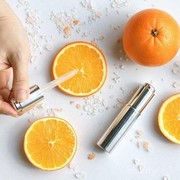 3 Rekomendasi Serum Vitamin C Terbaik untuk Anti-Aging dan Pudarkan Bekas Jerawat