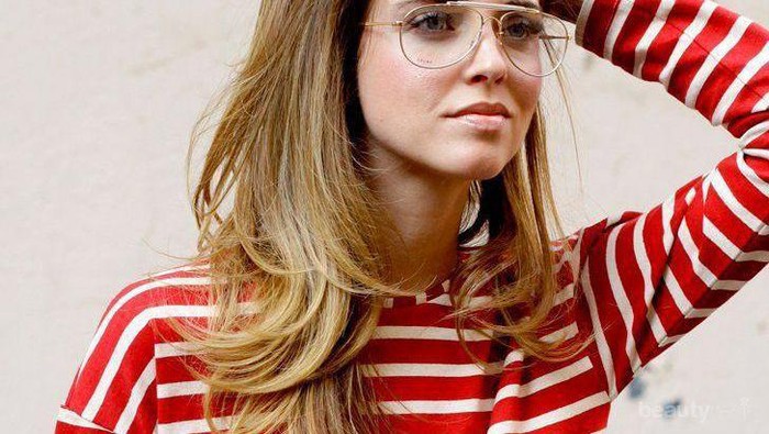 Begini Caranya Mencegah Munculnya Jerawat Bagi Pemakai Kacamata