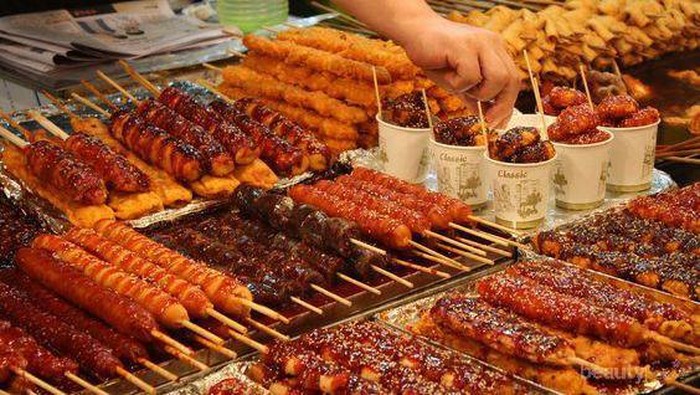 Jalan-Jalan Ke Korea, Jangan Lupa Cicipi Street Food Enak dan Murah Ini Yuk!