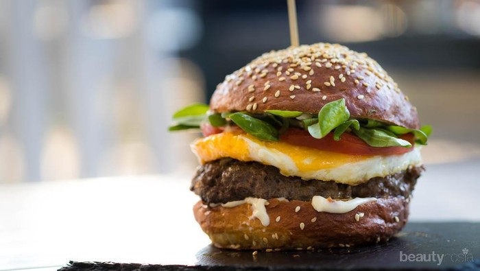 Resep Burger Keju Telur untuk Sarapan, Nggak Ribet dan Enak