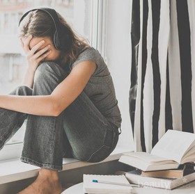 Super Gampang! 4 Cara Mengatasi Stress untuk Hidup yang Lebih Bahagia