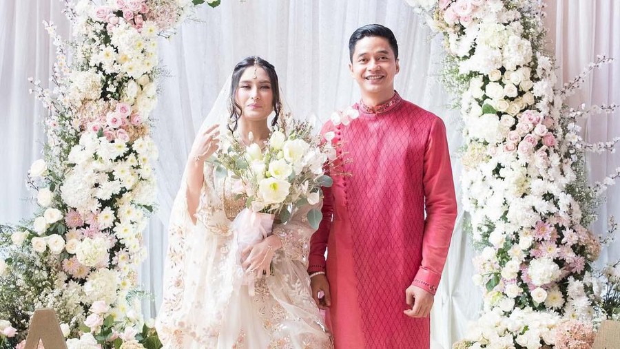 Adly Fairuz dan Angbeen Rishi Adly Fairuz dan Angbeen Rishi