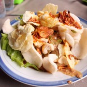 Rahasia Bumbu Kacang Nikmat Gado Gado Betawi, Contek Resepnya di Sini!