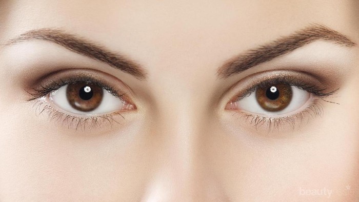 Mau Tahu Cara Alami Menebalkan Bulu Mata & Alis! Cek Tipsnya Disini, Ladies!