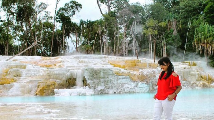 Gak Hanya Danau Toba, Ini 6 Potret Wisata Surga Dunia Tersembunyi di Medan