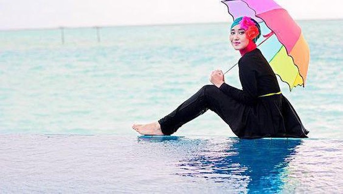 5 Inspirasi Baju Renang ala Hijabers yang Kekinian dan Comfortable