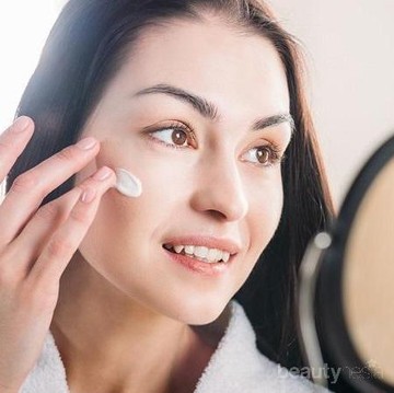 img-title Tak Perlu Tunggu Tua, Pond's Age Miracle Wrinkle Corrector Sudah Bisa Dipakai di Usia 20-an