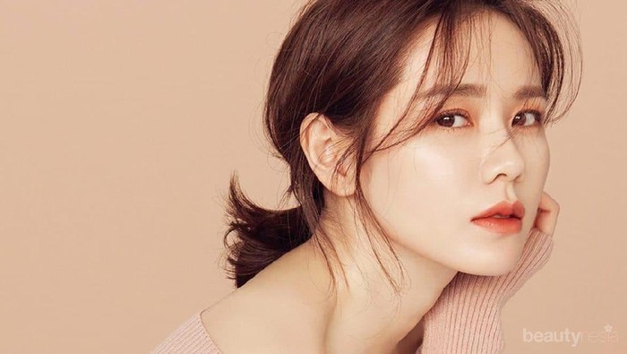 Tak Hanya Melembabkan, 5 Face Mist Ini Juga Bisa Bikin Makeupmu Tahan Seharian