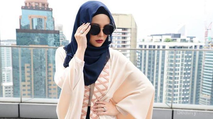 [FORUM] Hiih, pake pashmina bikin muka aku bulet kayak telur!