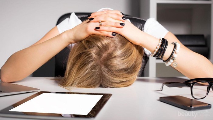 Sering Sakit Kepala Bagian Belakang? Hati-Hati, 5 Hal ini Dapat Menjadi Penyababnya Ladies