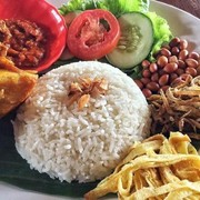 Resep Nasi Uduk Betawi dengan Rasa Khas, Coba Sendiri di Rumah Yuk!