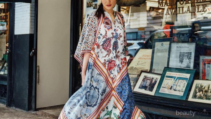 Gak Kalah dari Princess, Ini Fashion Style Berkelas ala Luna Maya