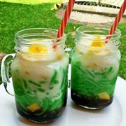 Resep: Es Cendol Segar Tanpa Santan untuk Menu Berbuka Puasa