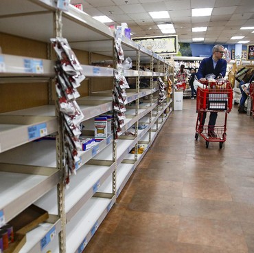 Diborong Habis, Ini Penampakan Panic Buying di New York