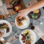 Saatnya Say NO pada Makanan dan Minuman Penyebab Asam Lambung Ini!