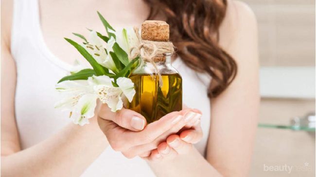 Ingin Kulit Mulus? Gunakan Minyak Zaitun Pada Rutinitas Cantikmu, Ladies
