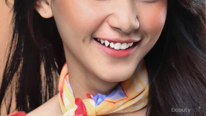 5 Rekomendasi Blush On Cream yang Praktis, Jadikan Pipi Segar Merona!