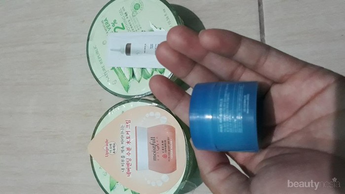 [FORUM] Apakah kita harus mencuci wajah pakai scrub pada pagi hari setelah memakai skincare aloe vera pada malam hari?