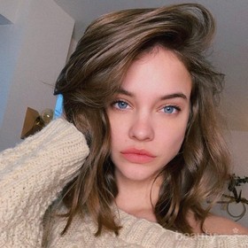 Bongkar Rahasia Cantik Victoria Secret Angel Barbara Palvin