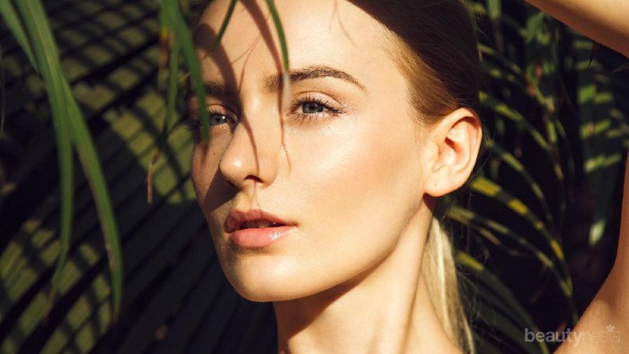 Langkah Paling Sederhana Dapatkan Kulit Wajah Glowing dari Luar dan Dalam