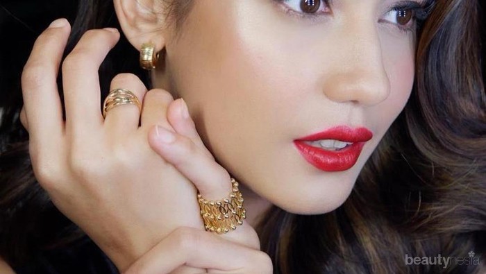 6 Rekomendasi Lipstik Lokal Warna Merah untuk Tampil Stunning