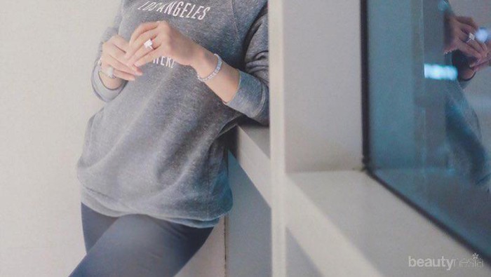 Syahrini Ubah Gaya Fashion Pasca Menikah, Lihat Foto Cantiknya yang Kasual