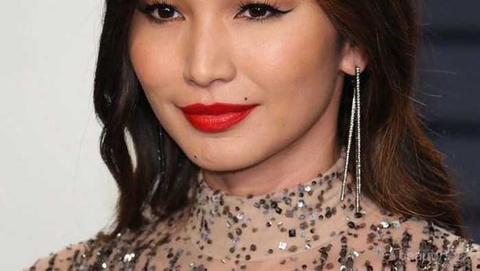 4 Tutorial Riasan Mata ala Beauty Vlogger yang Cocok Wajah Asia Tanpa Eyelid