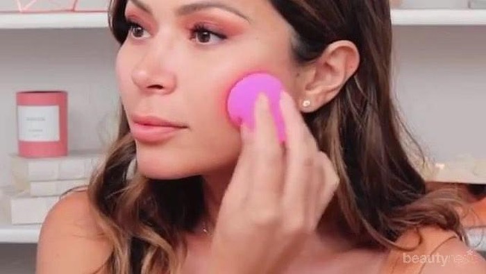6 Kesalahan Saat Menggunakan 'Beauty Blender' yang Dapat Merusak Makeup
