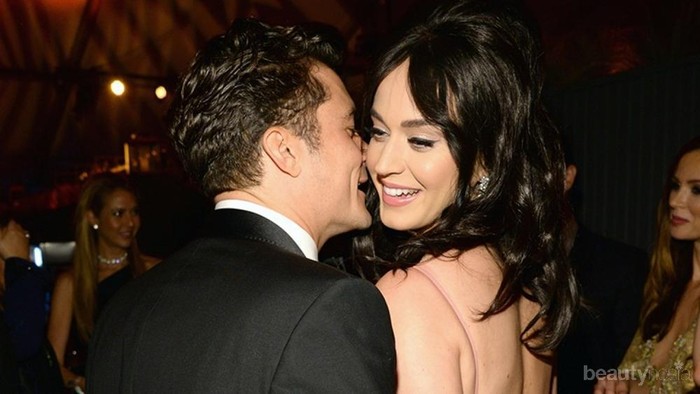 Resmi Tunangan, Begini Potret Romantis Katy Perry dan Orlando Bloom