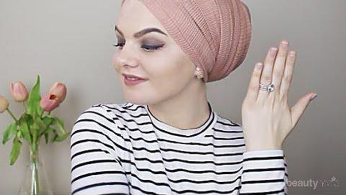 [FORUM] Menurut kalian pake turban tuh termasuk pake hijab atau enggak girls?