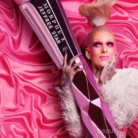 5 Eye Shadow Palette Jeffree Star yang Unik dan Super Pigmented