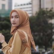 Rambut Ketombean Karena Berhijab? Atasi dengan 5 Bahan Alami Ini Ladies!