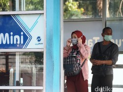 TransJakarta Dihajar Corona: Penumpang Anjlok-Pengeluaran Bengkak